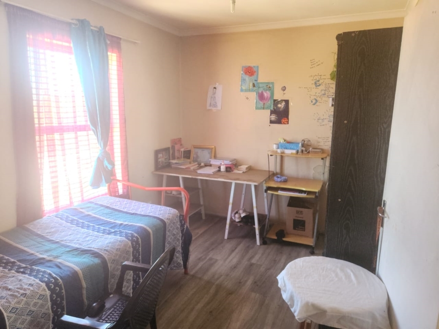 4 Bedroom Property for Sale in Bardale Village Western Cape